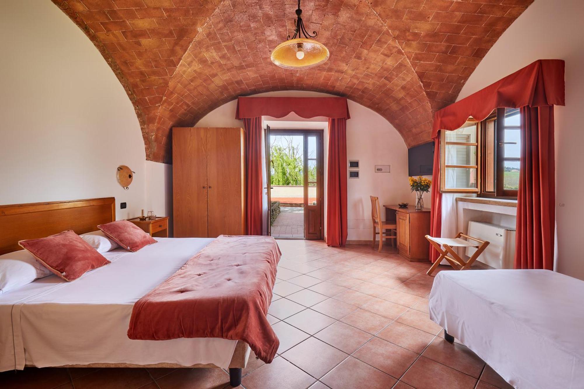 Relais Belvedere Montecatini Val di Cecina Exteriör bild