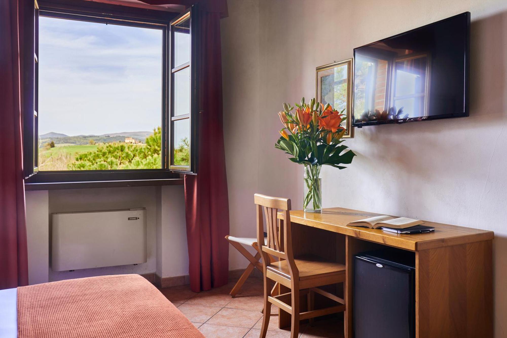 Relais Belvedere Montecatini Val di Cecina Exteriör bild